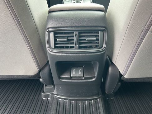 Used 2017 Honda CR-V EX image 32