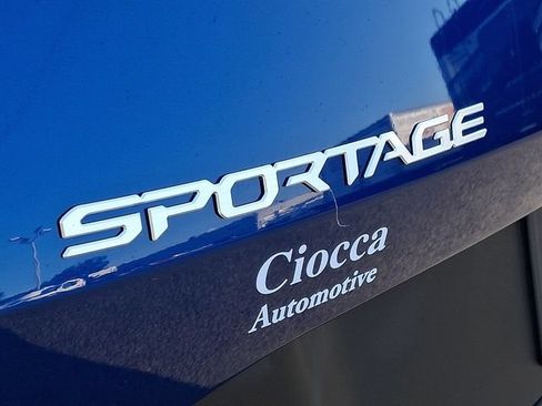 Used 2023 Kia Sportage X-Line AWD/4WD image 31