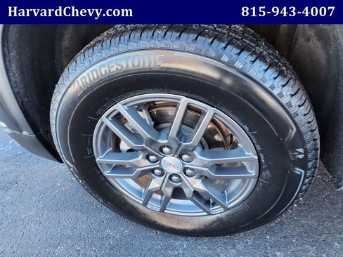 Used 2025 GMC Acadia Elevation image 46