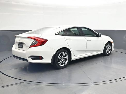 Used 2017 Honda Civic LX image 4