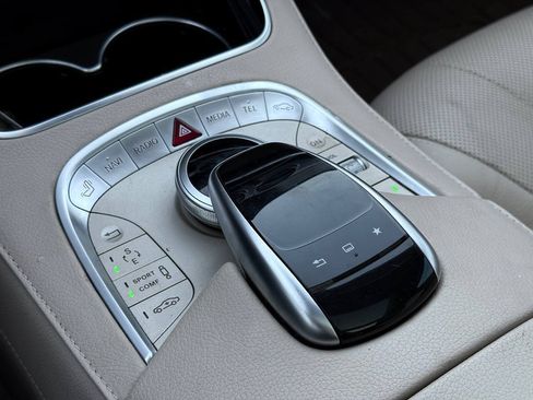Used 2015 Mercedes-Benz S 550 4MATIC Sedan image 23