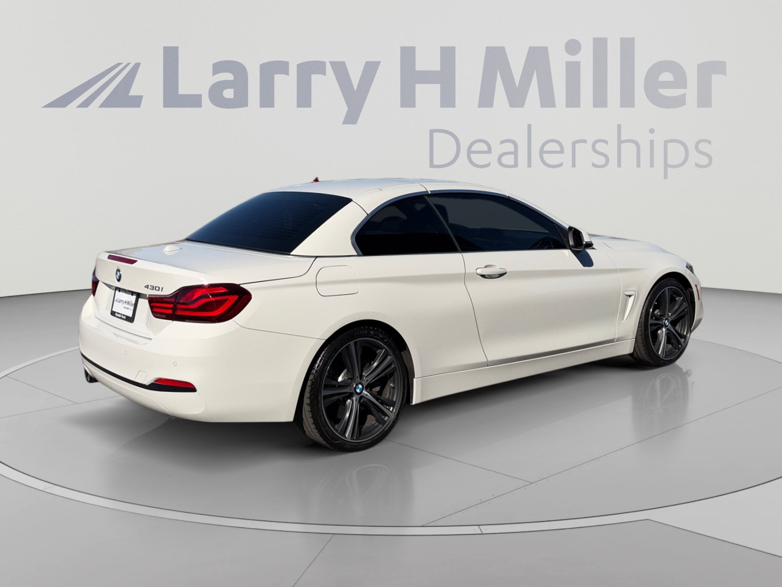 Used 2020 BMW 430i Convertible w/ Convenience Package RWD image 5