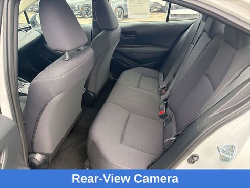 Used 2025 Toyota Corolla LE image 16