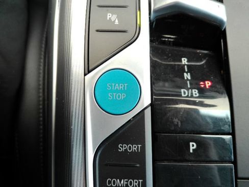 Used 2023 BMW i4 eDrive40 RWD image 50