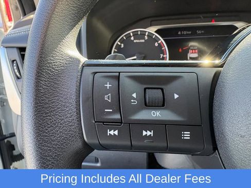 Used 2023 Nissan Rogue SV AWD/4WD image 14