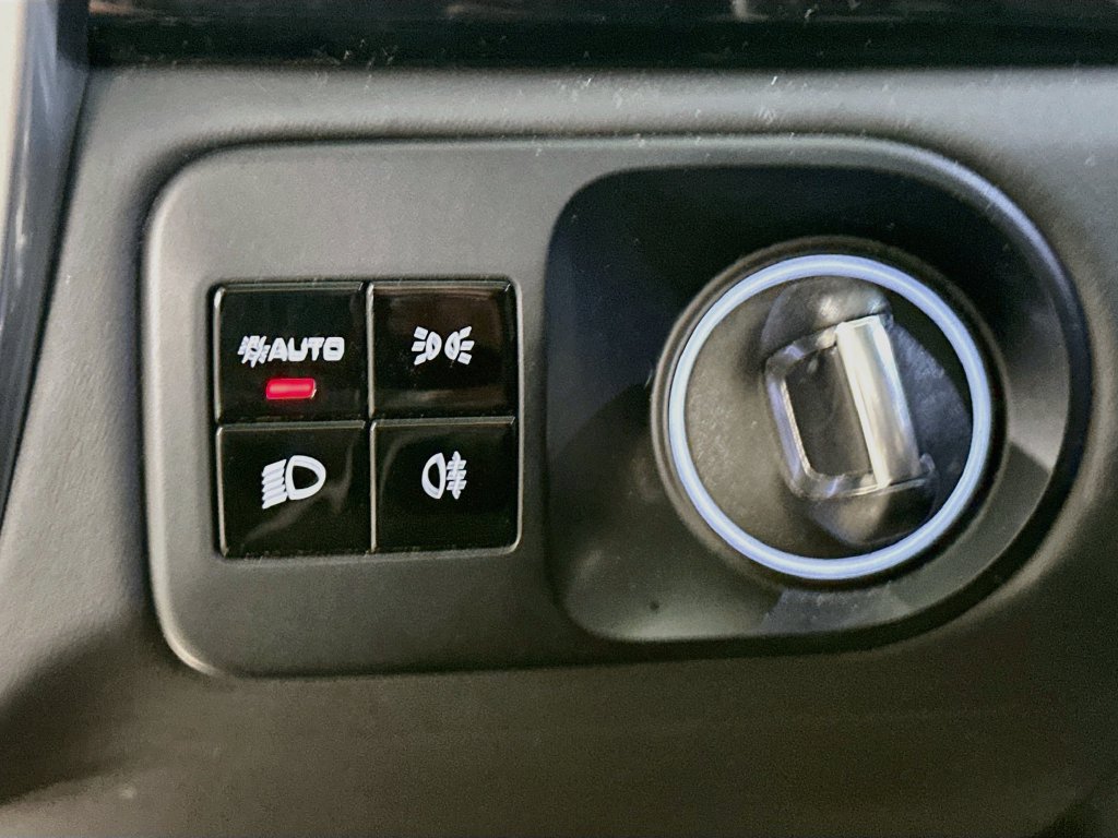 Certified 2021 Porsche Cayenne GTS AWD/4WD image 11