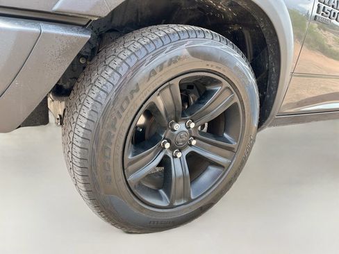 Used 2022 RAM 1500 Warlock AWD/4WD image 28