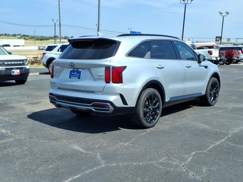 Used 2021 Kia Sorento SX FWD image 5