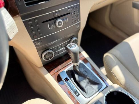 Used 2011 Mercedes-Benz GLK 350 4MATIC image 20