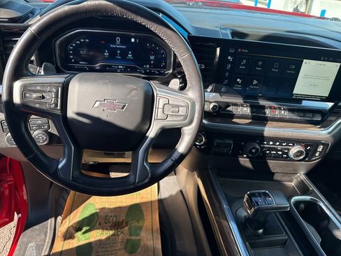 Used 2022 Chevrolet Silverado 1500 RST image 17