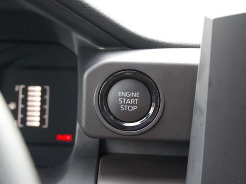Used 2026 Toyota Tacoma SR5 AWD/4WD image 27