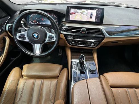 Used 2021 BMW 530i w/ M Sport Package RWD image 20