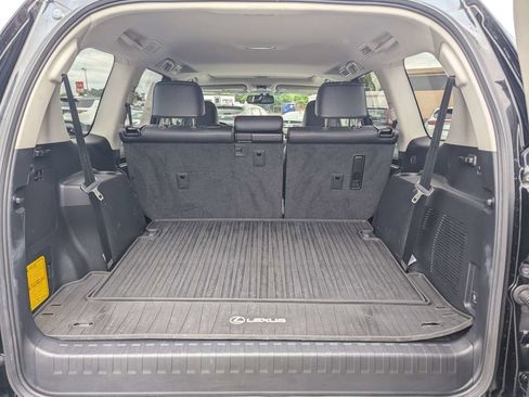 Used 2018 Lexus GX 460 Premium w/ Premium Package AWD/4WD image 7