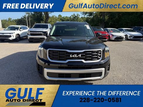 Used 2025 Kia Telluride S FWD image 2