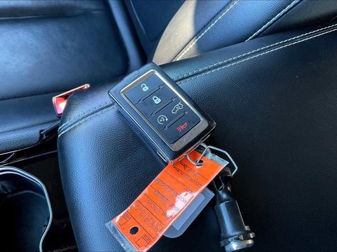 Used 2021 Jeep Grand Cherokee L Limited image 10