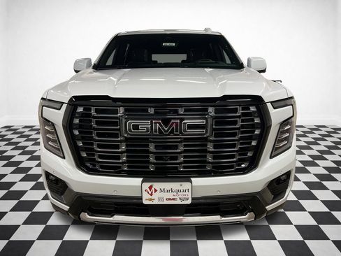 New 2026 GMC Yukon XL Denali Ultimate w/ LPO, Floor Liner Package AWD/4WD image 3