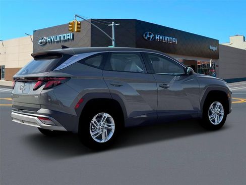 New 2026 Hyundai Tucson SE AWD/4WD image 8