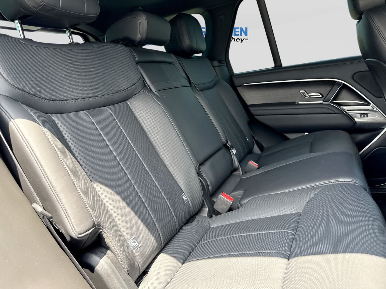Used 2023 Land Rover Range Rover SE AWD/4WD image 11