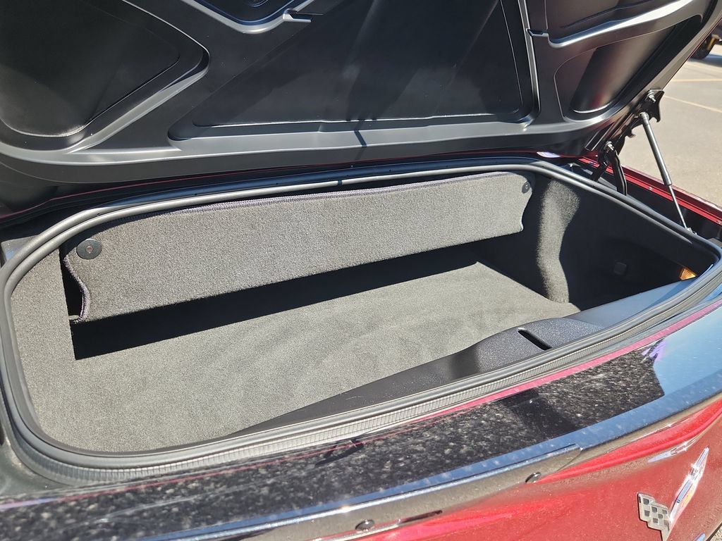 Used 2017 Chevrolet Corvette Z06 RWD image 10