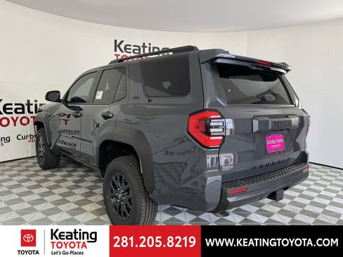 New 2026 Toyota 4Runner SR5 image 10