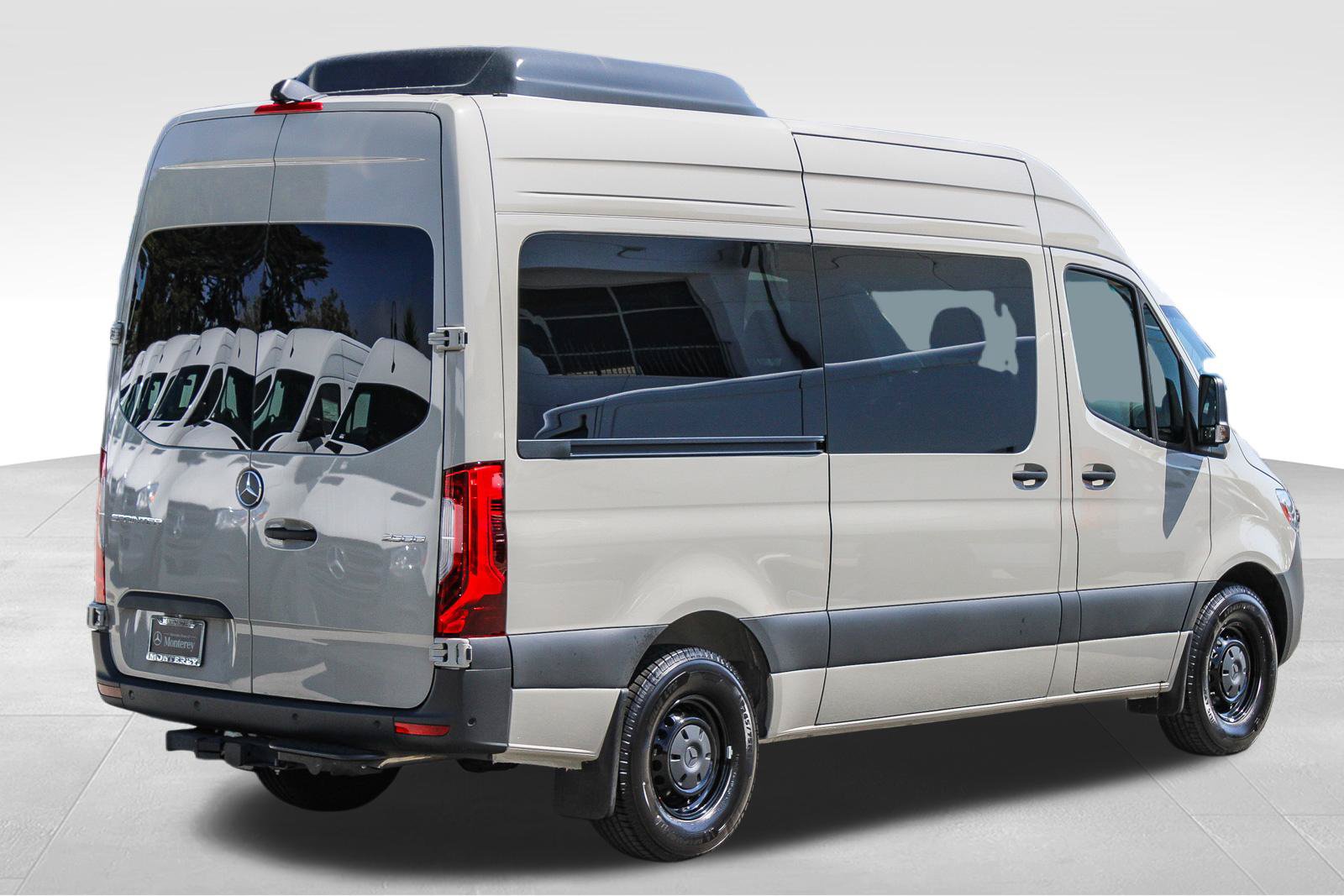 New 2025 Mercedes-Benz Sprinter 2500 image 8