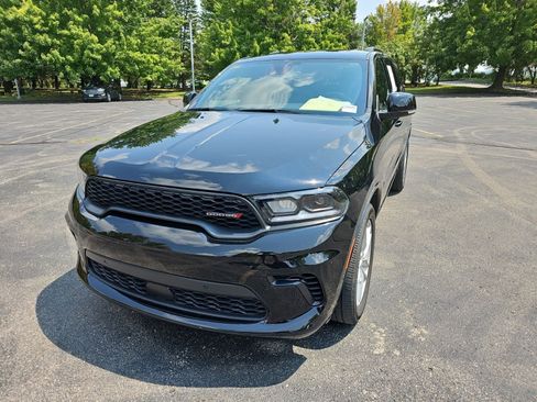 Used 2025 Dodge Durango GT AWD/4WD image 2