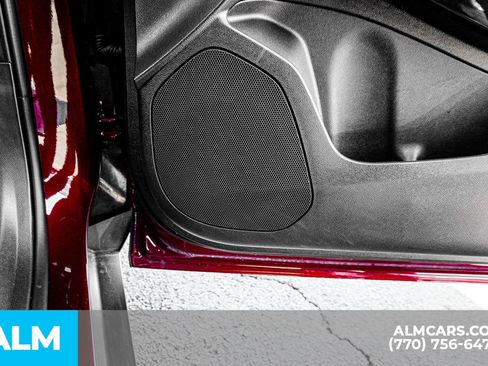 Used 2025 Chevrolet Trax LT w/ LT Convenience Package image 49