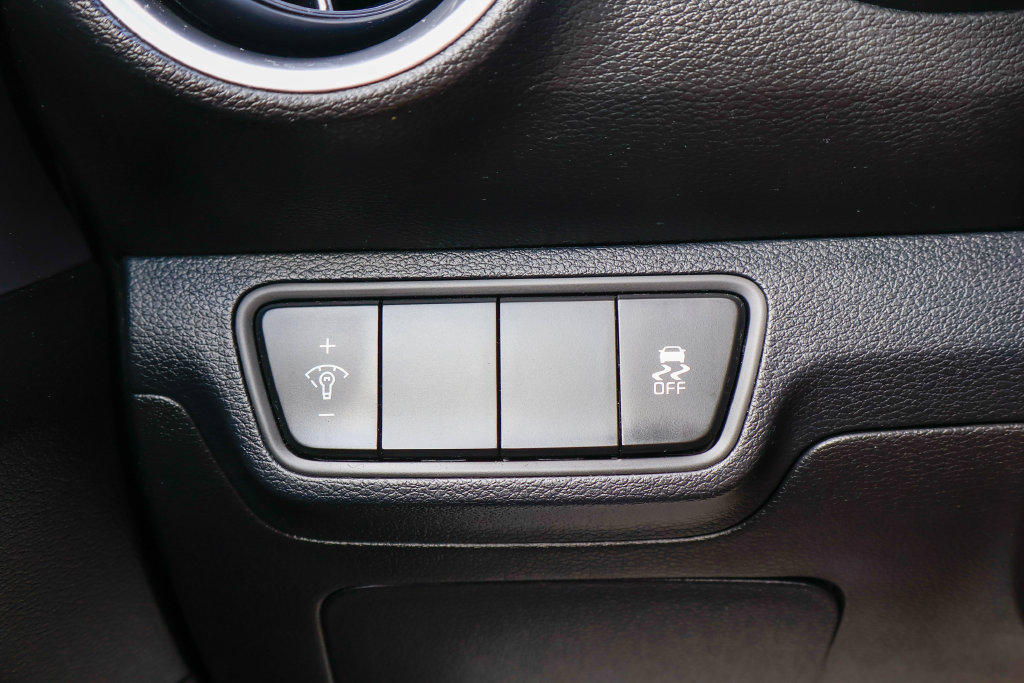 Used 2024 Kia Forte LXS FWD image 19
