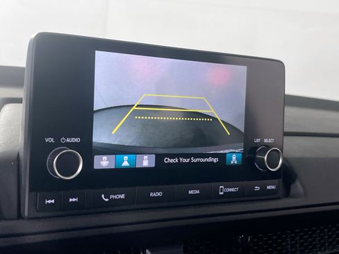 Used 2023 Honda CR-V EX image 13