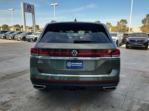 New 2026 Volkswagen Atlas SE image 6