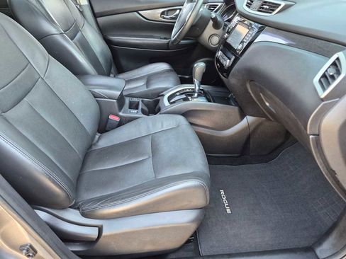 Used 2015 Nissan Rogue SL w/ SL Premium Package AWD/4WD image 21