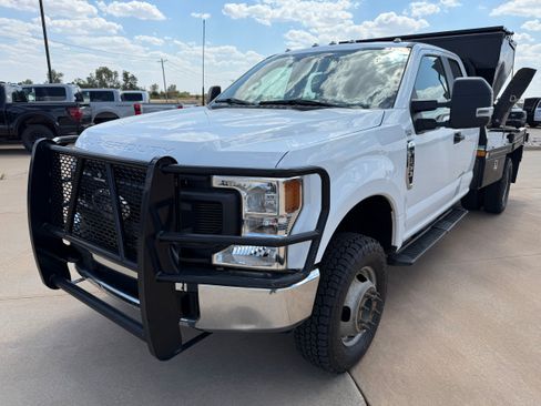 Used 2022 Ford F350 XL w/ Power Equipment Group AWD/4WD image 3