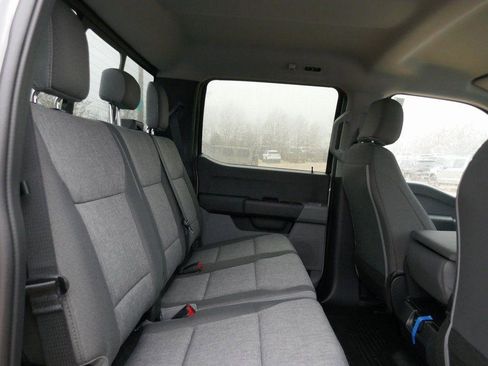 New 2026 Ford F250 XL w/ XL Off-Road Package image 16