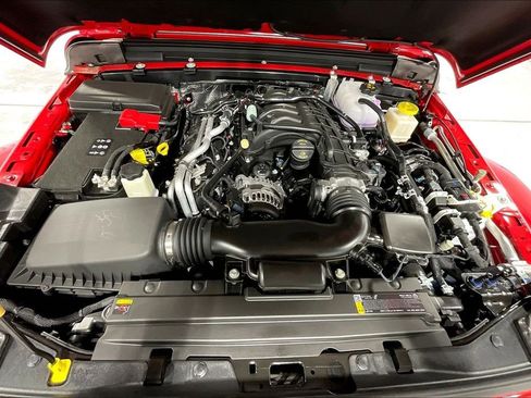 New 2025 Jeep Gladiator Sport image 33