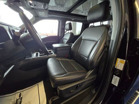 Used 2025 Ford F250 Lariat w/ Chrome Package image 9