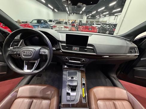 Used 2018 Audi Q5 2.0T Premium Plus w/ Premium Plus Package AWD/4WD image 34