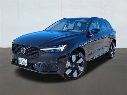Used 2025 Volvo XC60 T8 Plus w/ Protection Package Premier image 1