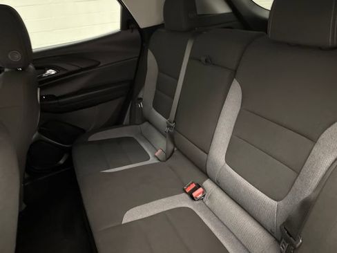 Used 2025 Chevrolet TrailBlazer LT w/ Convenience Package AWD/4WD image 20