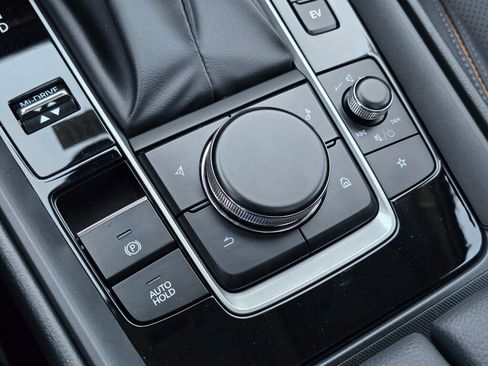 Certified 2025 MAZDA CX-50 AWD 2.5 Hybrid w/ Premium Pkg image 32