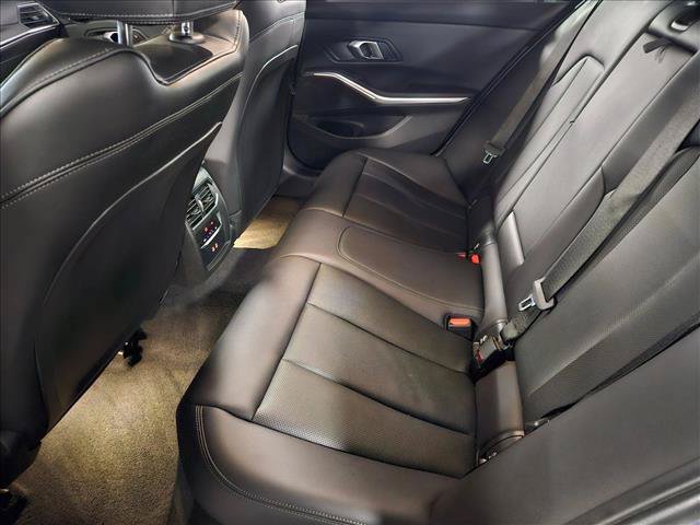 Certified 2024 BMW 330i Sedan w/ Premium Package RWD image 18