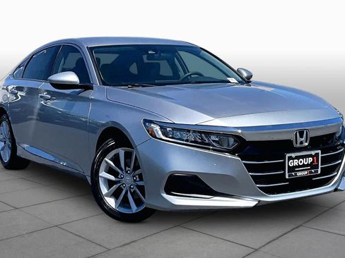 Used 2021 Honda Accord LX image 2