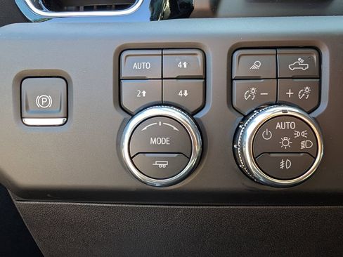 New 2026 GMC Sierra 1500 Denali AWD/4WD image 31