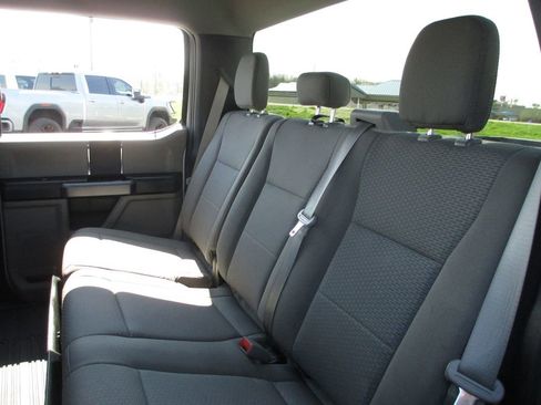 Used 2020 Ford F150 XLT image 17