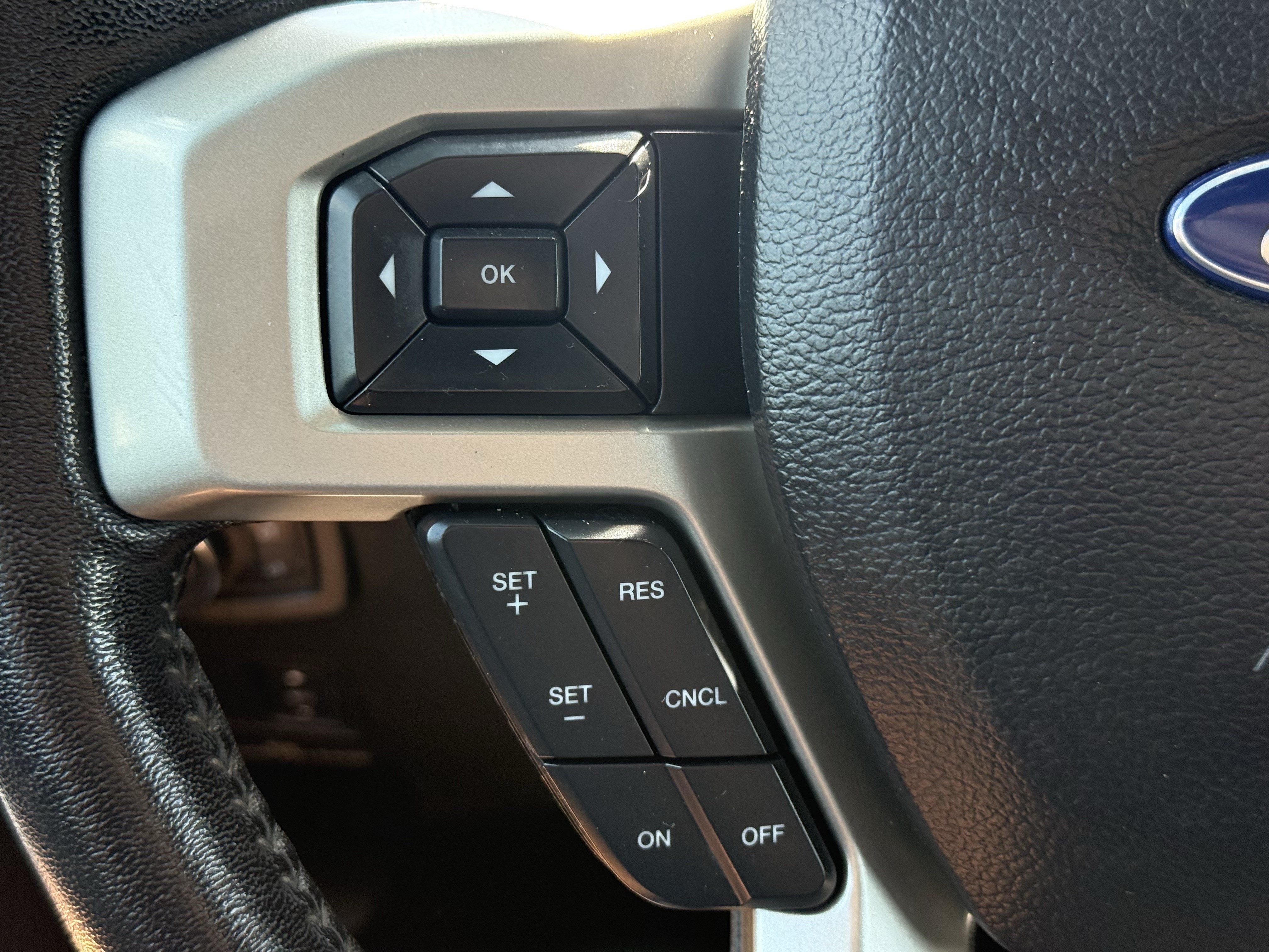 Used 2020 Ford F250 Lariat AWD/4WD image 16
