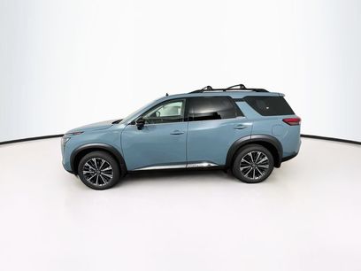 New 2026 Nissan Pathfinder Platinum