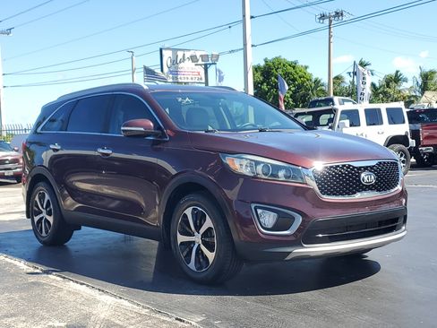 Used 2017 Kia Sorento EX w/ EX V6 Premium Package image 5