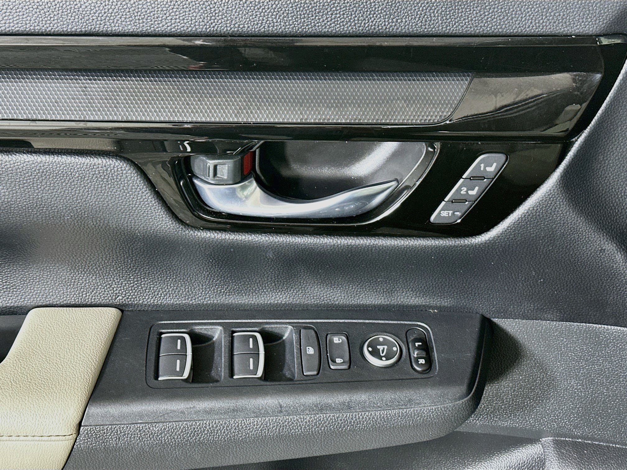 Used 2023 Honda CR-V EX-L image 14