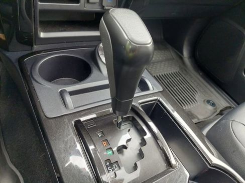 Used 2023 Toyota 4Runner 40th Anniversary SE AWD/4WD image 39