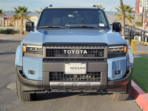 Used 2024 Toyota Land Cruiser image 29