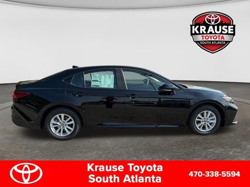 New 2026 Toyota Camry LE w/ Convenience Package FWD image 9